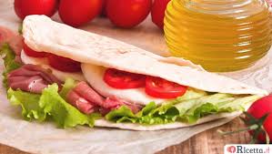 1 cucchiaino di malto di orzo. Come Farcire Le Piadine Ricetta It