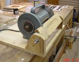 I put a lag bolt in under each leg so i can level it on the concrete floor. Homemade Bench Grinder Rest Homemadetools Net