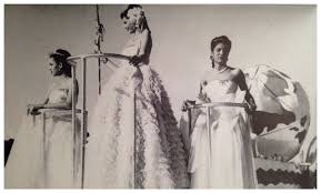 Image result for Haiti Beige 1950 Lincoln