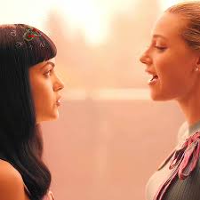 Roxana and Betty Vs Per