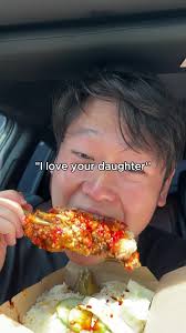 what’s your fav ayam gepuk? 🥵🌶️🍖 #friedchicken #mingchuun #ayamgepuk  #klfood #foodlist #malayfood #halalfood