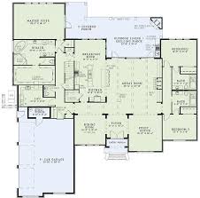 European Style House Plan 4 Beds 4 Baths 3766 Sq Ft Plan 17 2477 House Plans And More Dream House Plans Monster House Plans