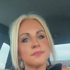 adrianascreee (@adrianascreee28)