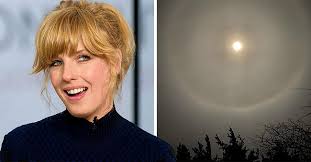 Yellowstone' Actress Kelly Reilly Shares Beautiful Nocturnal Photo of a  Night Sky