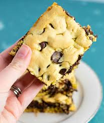 Betty crocker butter recipe yellow cake + betty crocker milk chocolate frosting + crushed chocolate chip cookies = milk & cookies cake makes a 13 inches x 9 inches sheet cake. Best Cake Mix Cookie Bars Recipe Build Your Bite