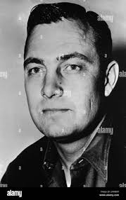 Kenneth arnold hi-res stock photography and images