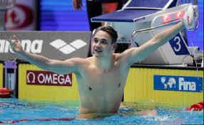 Jun 27, 2021 · milák 100 méteres gyorsúszásban hatodik lett (48.66 mp), pénteken pedig 100 pillangón nyert (50.89). Hungarian 19 Year Old Swimmer Kristof Milak Breaks A Venerable Michael Phelps Record Newstrack English 1