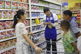 Masukkan serbuk ke air selepas diukur, dan goncang dengan kuat. Penyebab Bayi Tak Suka Susu Formula Republika Online