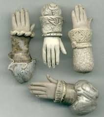 Dilek Eridi Adli Kullanicinin Shabby White Cream Silver And Brocante Decoration Panosundaki Pin Goruntuler Ile Seramik Kilim Heykel