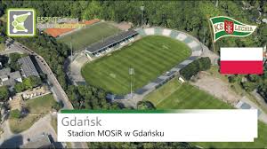 Zegar z traugutta na pge arenie Stadion Mosir W Gdansku Lechia Gdansk 2017 Youtube