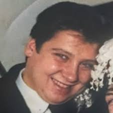 Robert Neale's Instagram, Twitter & Facebook