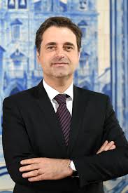 Nem arthur lira, nem baleia rossi se comprometeram a tratar da pec da segunda instância como prioridade de seus mandatos como presidente da câmara. Camara Municipal De Braga Municipio Camara Municipal Presidente