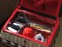 楽天市場 ソーイングバスケット c柄 むらさき 昭和レトロ 裁縫箱 職人手作り 針箱 国産 ソーイングボックス 工場直販 針箱屋 鞄のまち豊岡より 裁縫箱 ソーイングボックス 裁縫