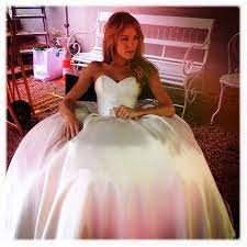 Check spelling or type a new query. Elodie Fontan Hochzeitskleid Im Film Monsieur Claude Und Seine Tochter Perfekt Kleider Hochzeit Hochzeit Hochzeitskleid