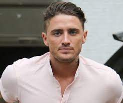 Besides, his actual birthdate and sun bear is popular because he claimed that stephen has a fling with the megastar, kylie jenner. Stephen Bear Bio Net Worth Age Dating Girlfriend Family Life Tv Show Height Birthday Tattoo