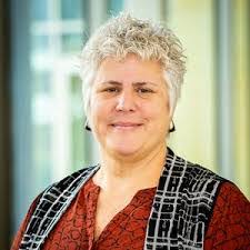 Tracy Seiler's Instagram, Twitter & Facebook