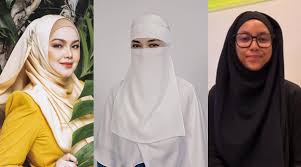 Throwback zaman neelofa menang dewi remaja 2010 #dewiremaja #throwback #meletop #viral #myentertainment. Siti Nurhaliza Mizz Nina More React To Neelofa S Brand New Niqab Look Hype Malaysia