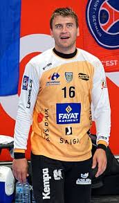 Norges kvinnelandslag i håndball er underlagt norges håndballforbund og representerer norge under internasjonale håndballturneringer. Ole Erevik Wikipedia
