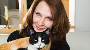 Gates McFadden Files » About Gates McFadden