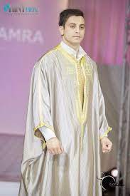 Le mariage traditionnel en tunisie est un. La Fameuse Jebba Tunisienne National Clothes Tunisian Clothes Middle Eastern Fashion