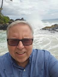 Tom Bechard's Instagram, Twitter & Facebook