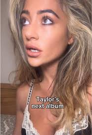 chappell roan at the Saint Louis Music Park May 30, 2024. It was an h...