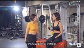 【單對單】黃日華憶述愛妻離開悲痛 華哥憶述失去愛妻梁潔華後悲痛，透露當時自己願意減壽嚟求太太康復，亦分享如何藉女兒、朋友們幫助從低谷走過，重新活出精彩人生。 單對單｜逢星期六晚 10:00｜翡翠台 想睇番呢集嘅精彩內容?即刻登入mytv. K77dgez5p30wom