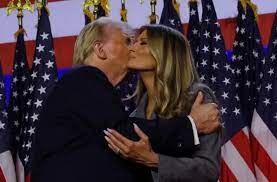 Donald Trump shpall fitoren e zgjedhjeve! - Konica.al