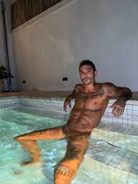 Unfiltered Rafael Güeto nude content