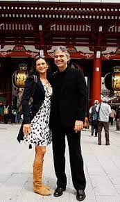He met his first spouse enrica cenzatti whereas performing in bars round pisa. Andrea Bocelli Wikipedia