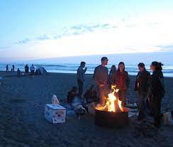 Ocean beach parking lot closes at 10pm. Are 35 Permits Really Necessary For All Ocean Beach Bonfires Sfist