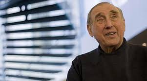 El arquitecto de Apple y Pixar da una clase de madera