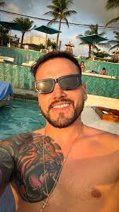 My name is Sebastian, I'm 32 years old and I'm looking for a room in  Wellington (starting from Monday, October 20). It's actually my second time  in Wellington — I lived there