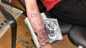 But with such a range of tatts that are tattoos, each one is incredibly unique in it's own right. Live Tattoo Lion Rose Forearm Youtube