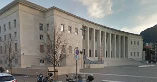 Il figlio della coppia è indagato per duplice omicidio e occultamento di cadavere. Benno Neumair Il Dibattito A Bolzano Sulla Sua Confessione Segretata Dalla Procura Per Quasi Un Mese Il Fatto Quotidiano
