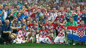 Kroatien steht mit dem rücken zur wand, england vor einem großen spiel. Beste Team Siegt Nicht Immer Kroatien Verliert Grotesk Und Gewinnt Grosse N Tv De