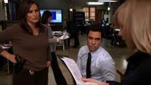 Svu opens with a flashback to captain olivia (liv) benson and elliot stabler's reunion, as well as a montage of olivia's spiraling worries for her friend and former partner's mental state following the death of. All Things Law And Order Law Order Svu Home Invasions Recap Review