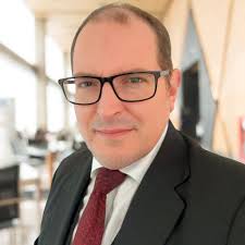 Experienced Barrister for Commercial Disputes