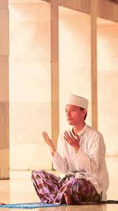 Terutama jika anda terpisah dari orang yang anda cintai. 40 Kata Motivasi Nyantri Kata48
