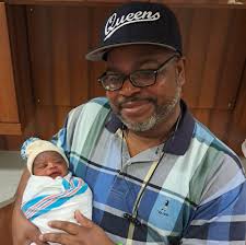 💿 Snoop Dogg & Dr. Dre's "Missionary" album sells 38k units in the first  week, debuting at #20