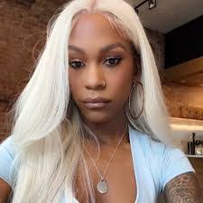 Elisa Cordero's Instagram, Twitter & Facebook