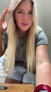 maci nicole (@maciiread)