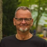 Sandy Grigg's Instagram, Twitter & Facebook