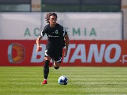 #vsports #liganos #ligaportugal #jogasmuitofinal dramático com o sporting a chegar ao golo já aos 92 minutos, por intermédio de matheus nunes, tento que vale. Sporting Vence Jogos Treinos Com Belenenses Sad E Estoril Lateral Que Deixou Fc Porto Foi Titular I Liga Sapo Desporto