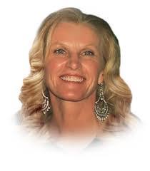 Vanessa Lavin's Instagram, Twitter & Facebook