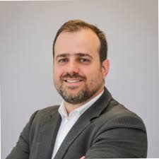 Happy to share that I have started at dsm-firmenich in the role of GDC  Venlo Warehouse Operations Manager. Thank you to Fred Niessen and Emiliano  Quintela for the trust and vote of