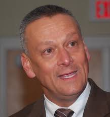 Tony Bennett (superintendent)