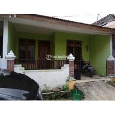 Dalam satu kompleks perumahan taman kuantan singopuran ini terdapat 61 unit rumah. Rumah 4 Unit Minimalis Di Perumahan Solo Elok Di Jawa Tengah Tribunjualbeli Com