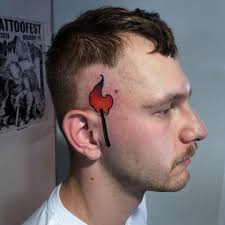 Además, la altura de la imagen que colocamos en este tablero se prepara como 532. Tattooed Visage