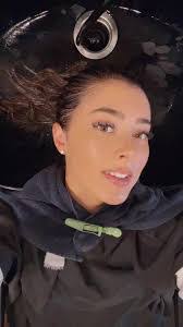 Anna Benefield's Instagram, Twitter & Facebook